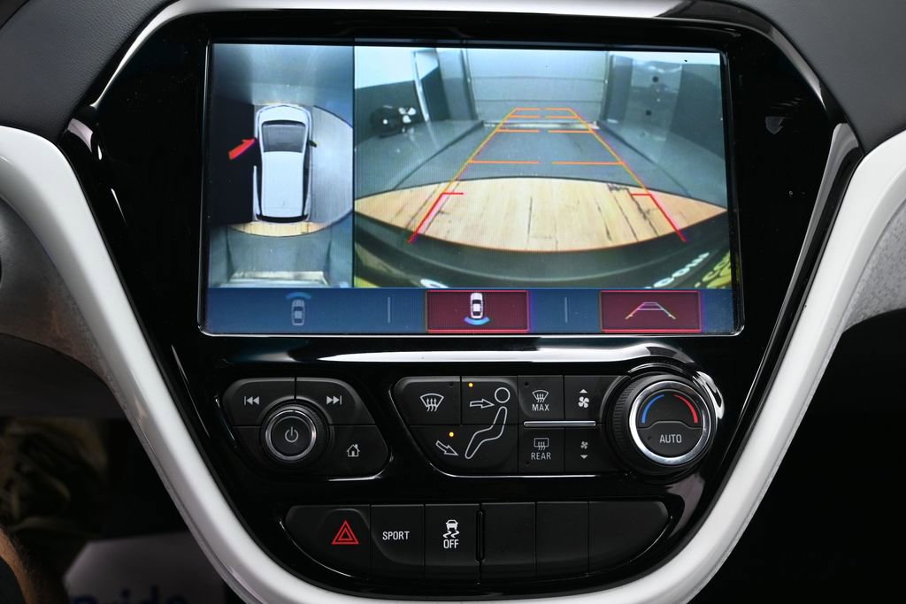 Used 2018 Chevrolet Bolt Premier w/ Driver Confidence II Package image 20