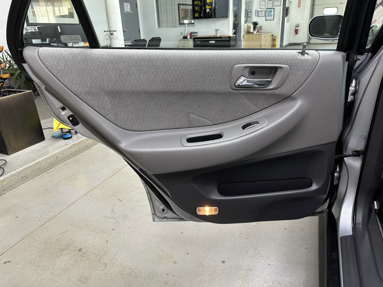 Used 2001 Honda Accord LX image 12