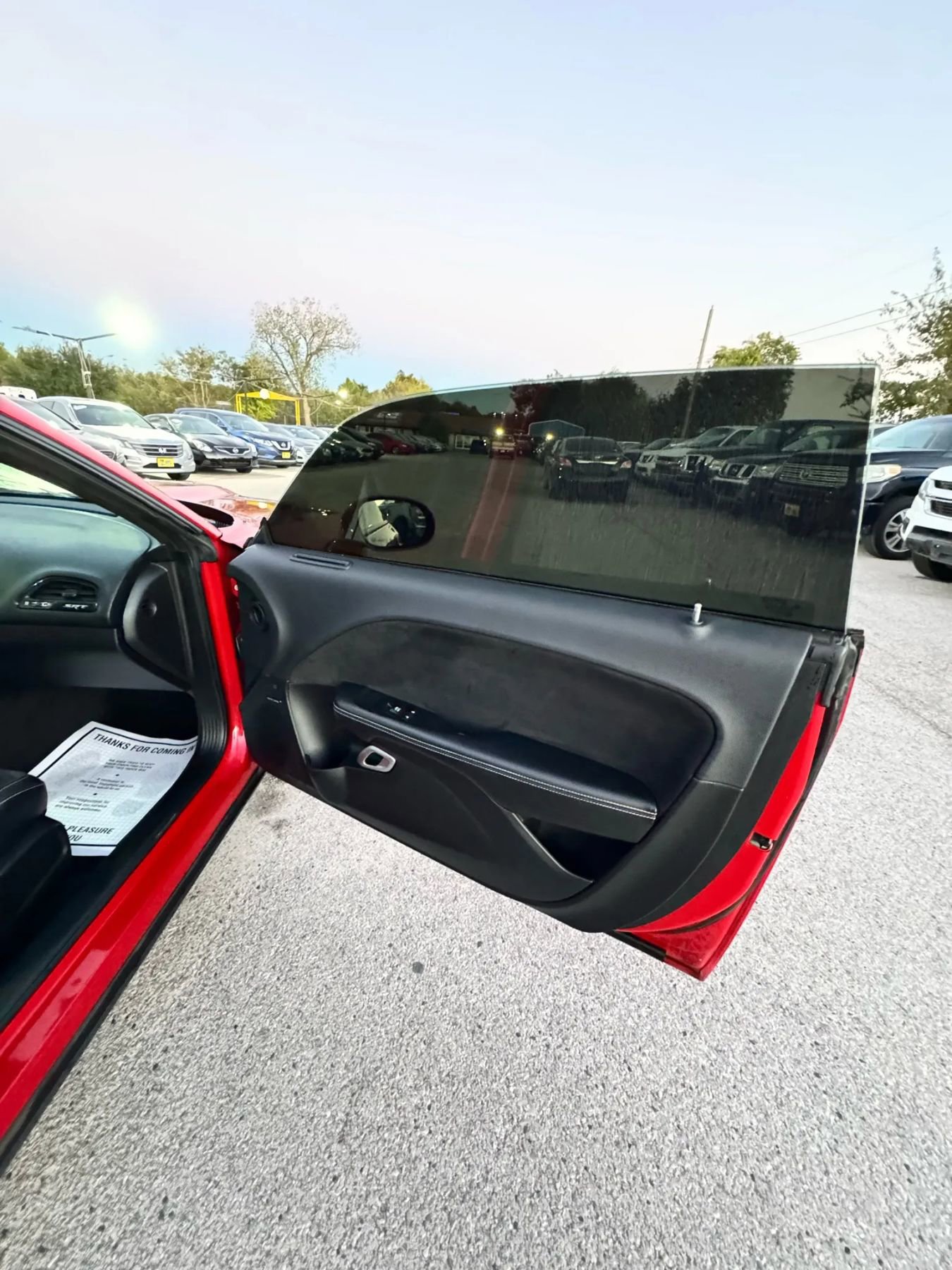 Used 2015 Dodge Challenger SRT w/ Technology Group image 33