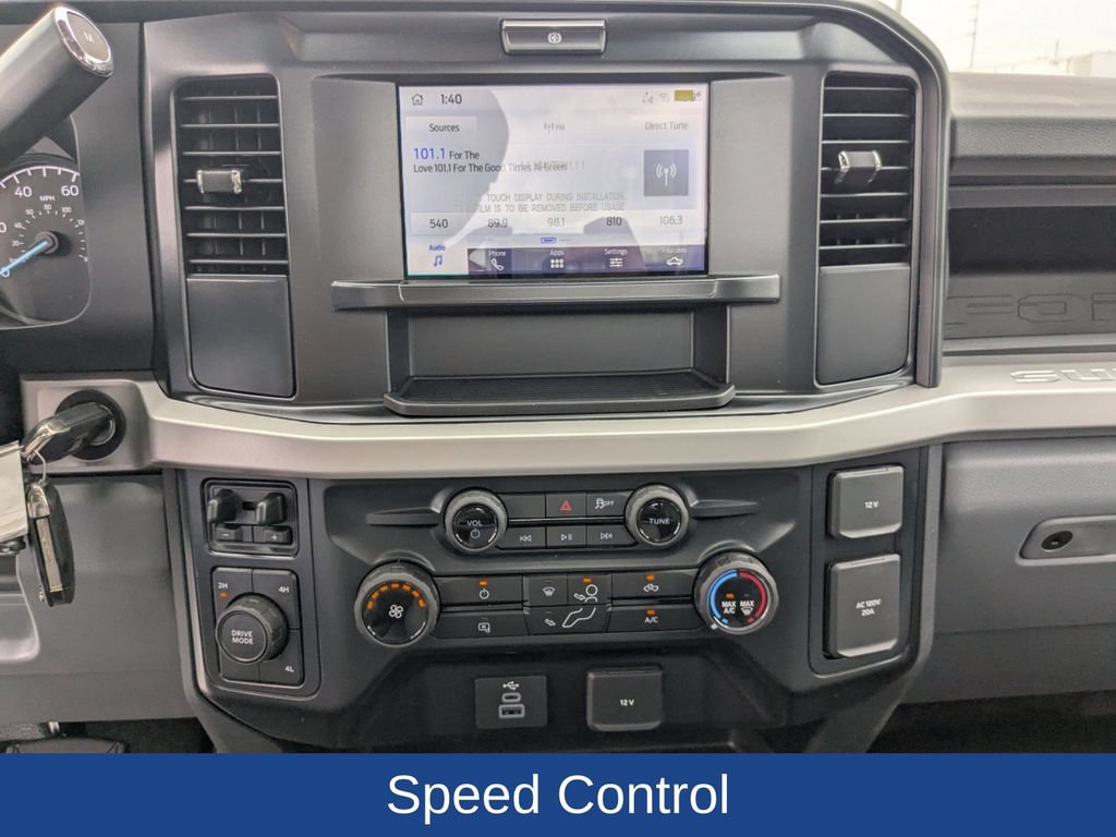 Used 2025 Ford F550 4x4 Regular Cab Super Duty image 16