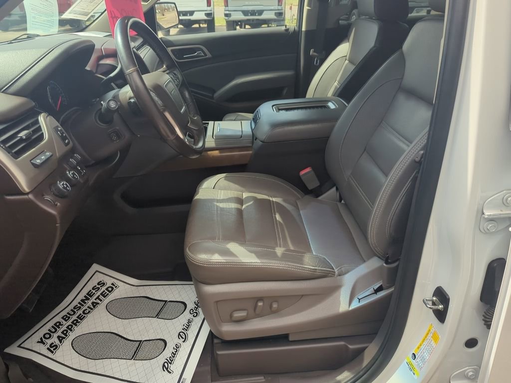 Used 2020 GMC Yukon XL Denali w/ Open Road Package image 25