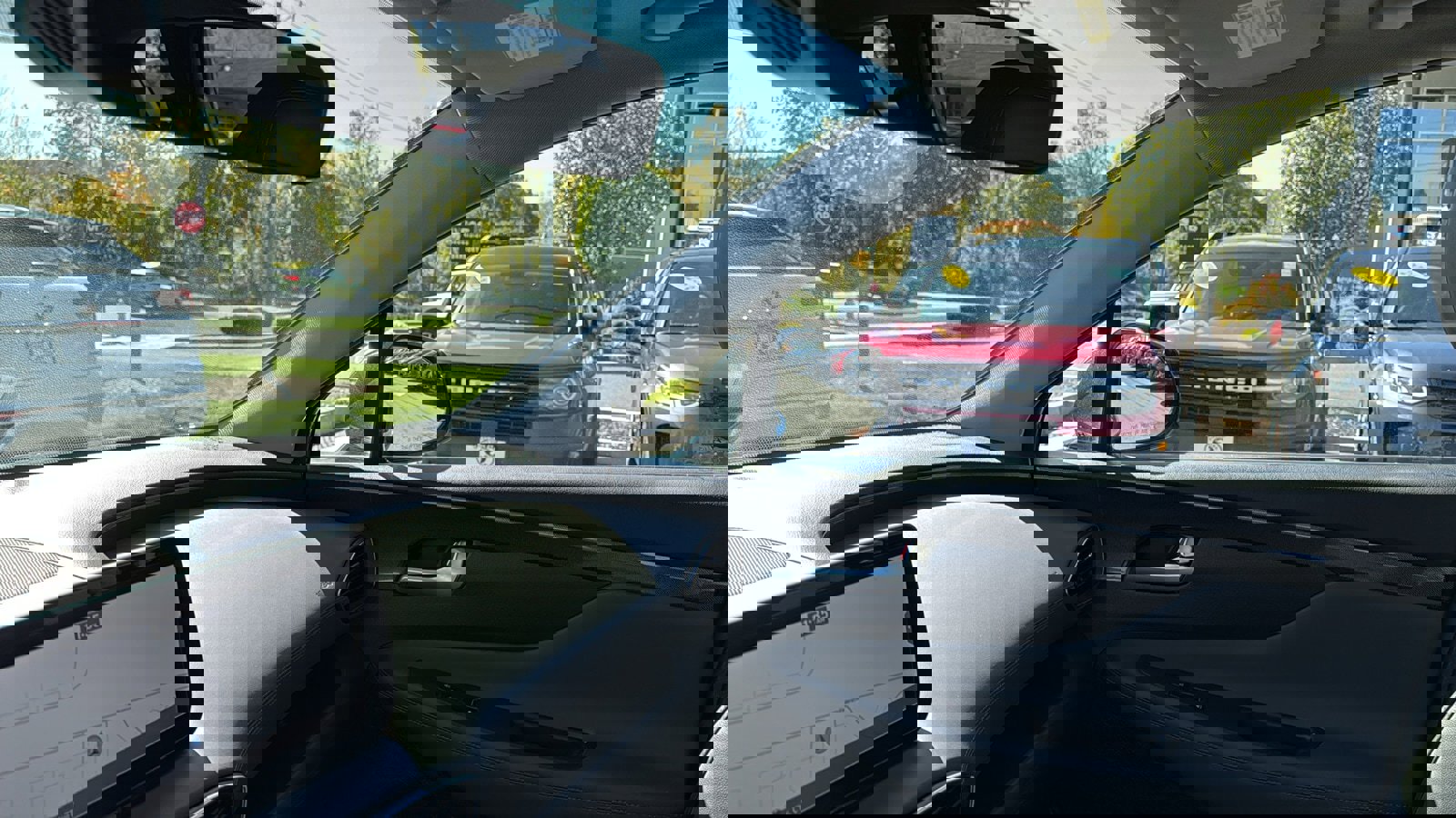 Used 2023 Hyundai Santa Fe SEL w/ Premium Package image 23