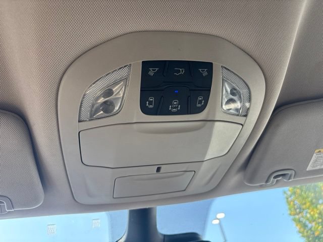 Used 2023 Chrysler Voyager LX FWD image 26