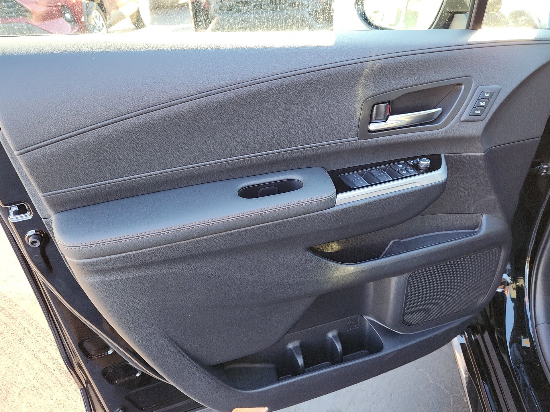 New 2026 Toyota Sienna Limited image 10