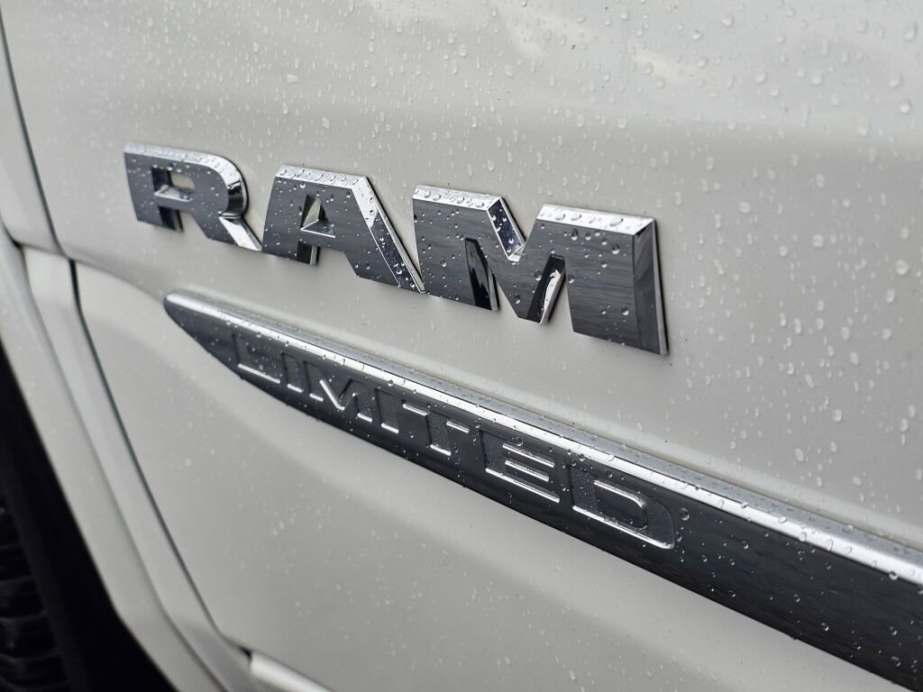 Used 2022 RAM 1500 Limited image 11