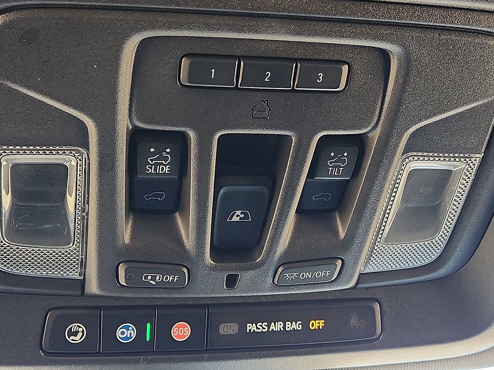 Used 2024 GMC Sierra 2500 AT4 w/ AT4 Premium Plus Package image 22