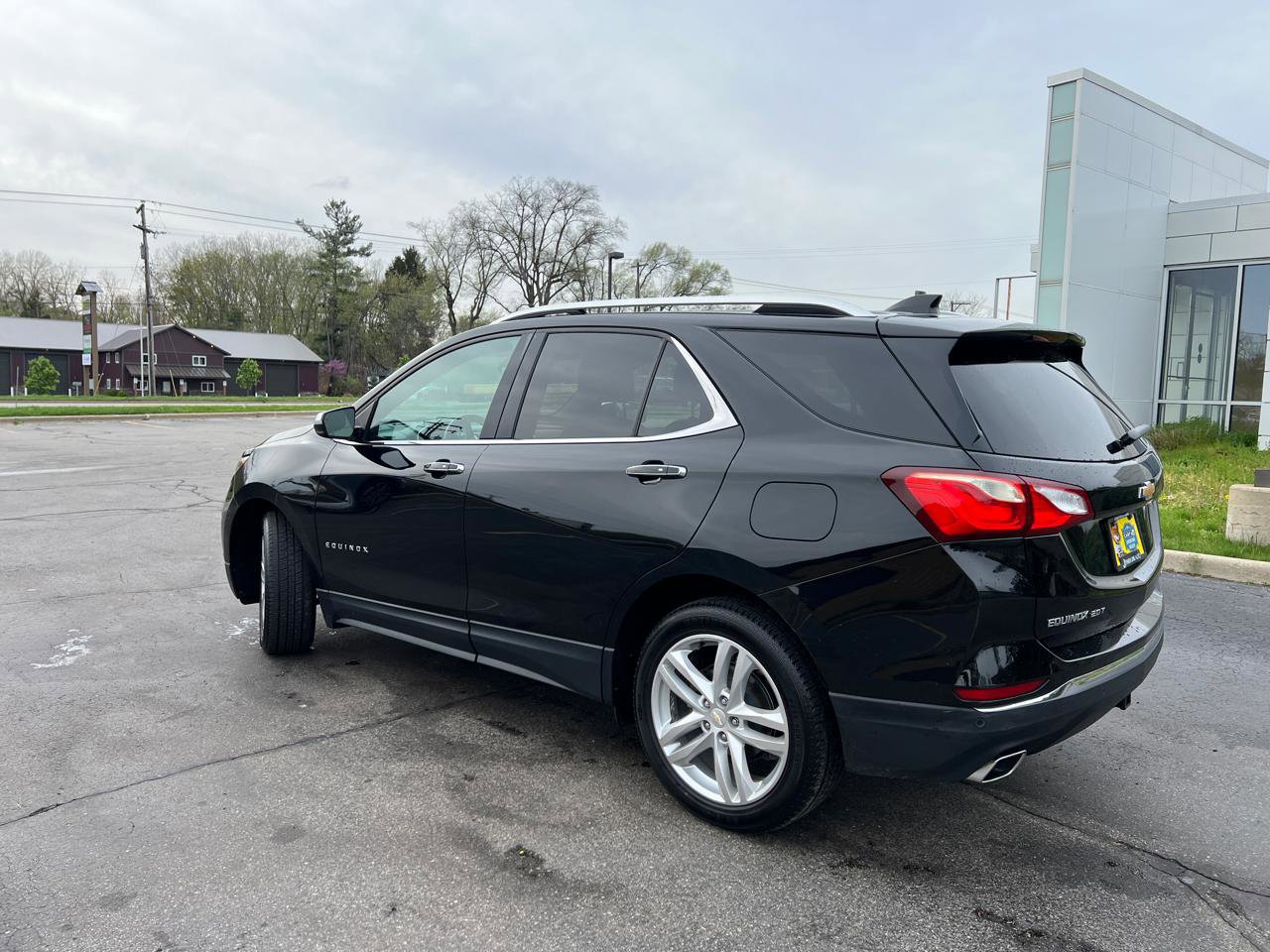 Used 2018 Chevrolet Equinox Premier AWD/4WD image 4