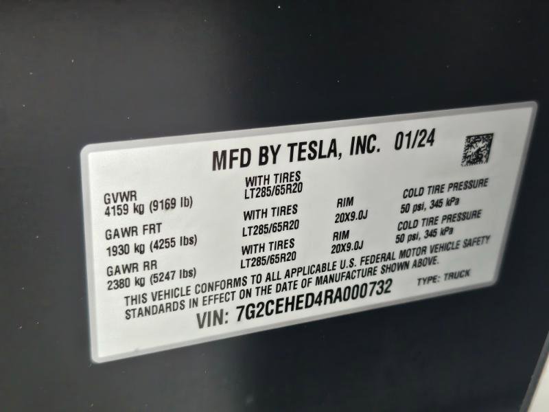 Used 2024 Tesla Cybertruck AWD Crew Cab image 35