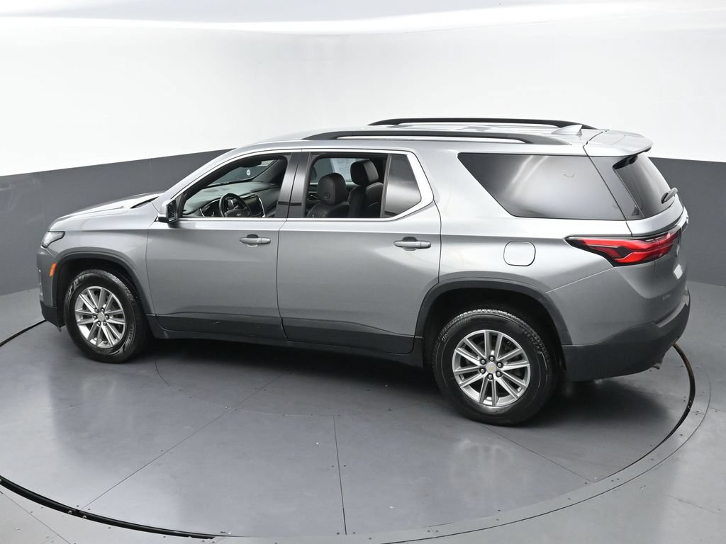 Used 2023 Chevrolet Traverse LT AWD/4WD image 44