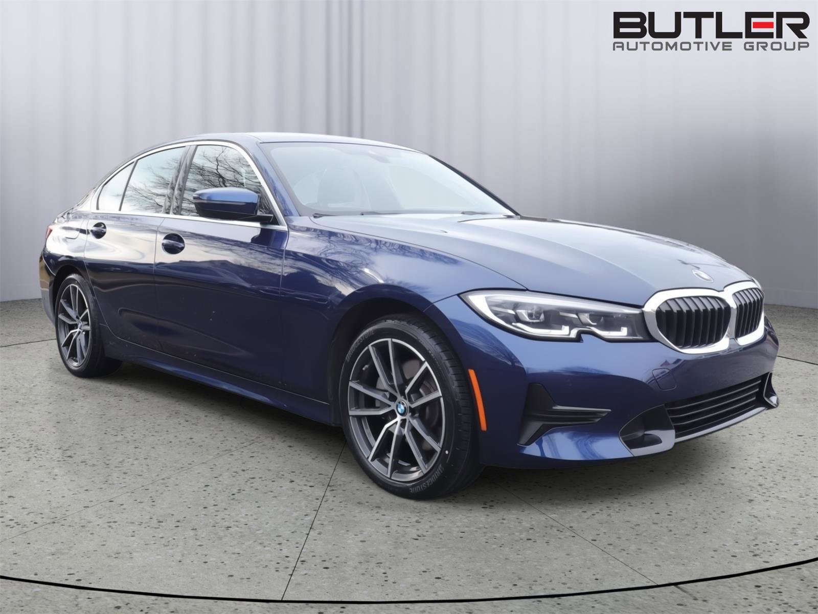 Used 2020 BMW 330i Sedan w/ Premium Package image 9