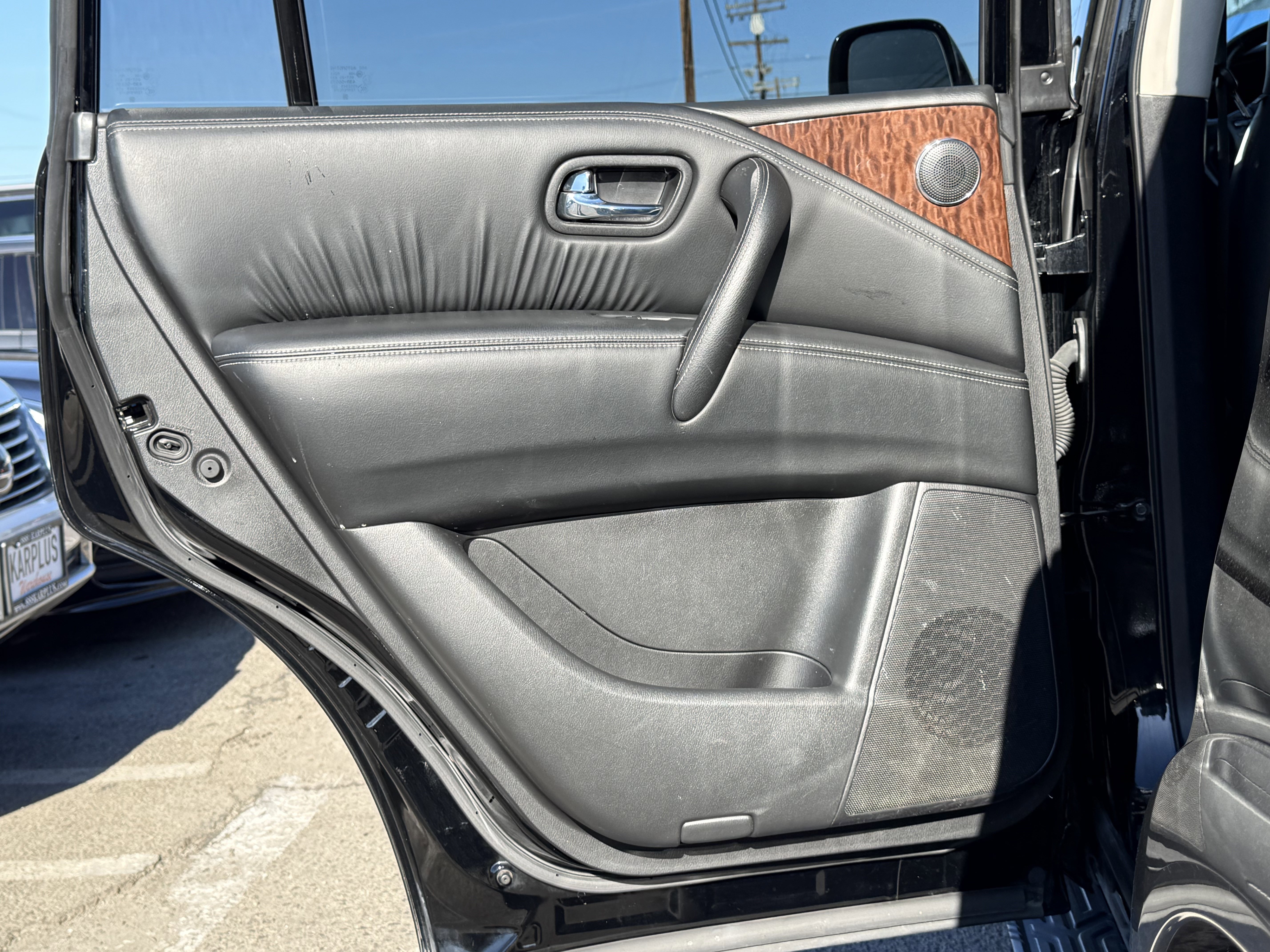 Used 2020 Nissan Armada SL w/ Premium Package image 19