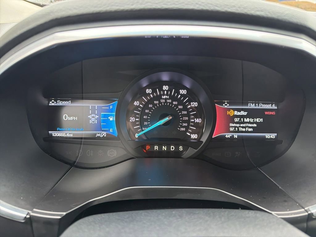 Certified 2019 Ford Edge Titanium w/ Equipment Group 301A image 23