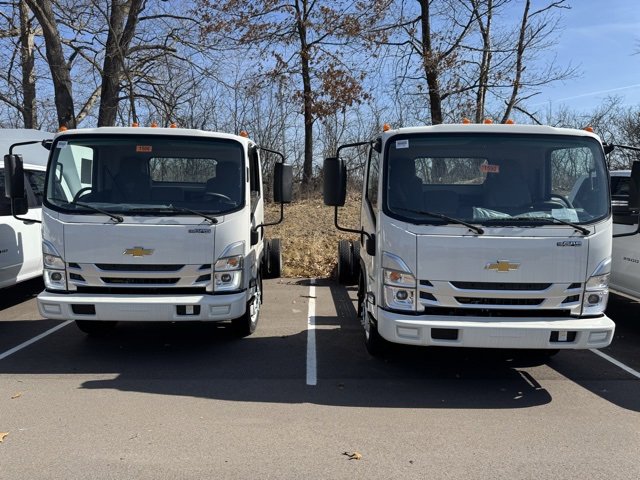 New 2024 Chevrolet Low Cab Forward image 11