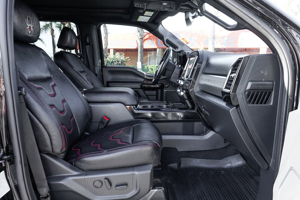 Used 2022 Ford F250 Lariat w/ Black Appearance Package AWD/4WD image 47