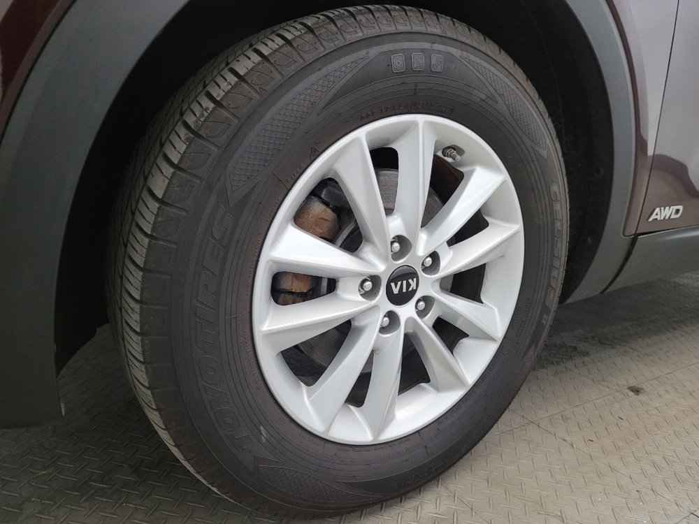 Used 2019 Kia Sorento AWD w/ LX Convenience Package image 31