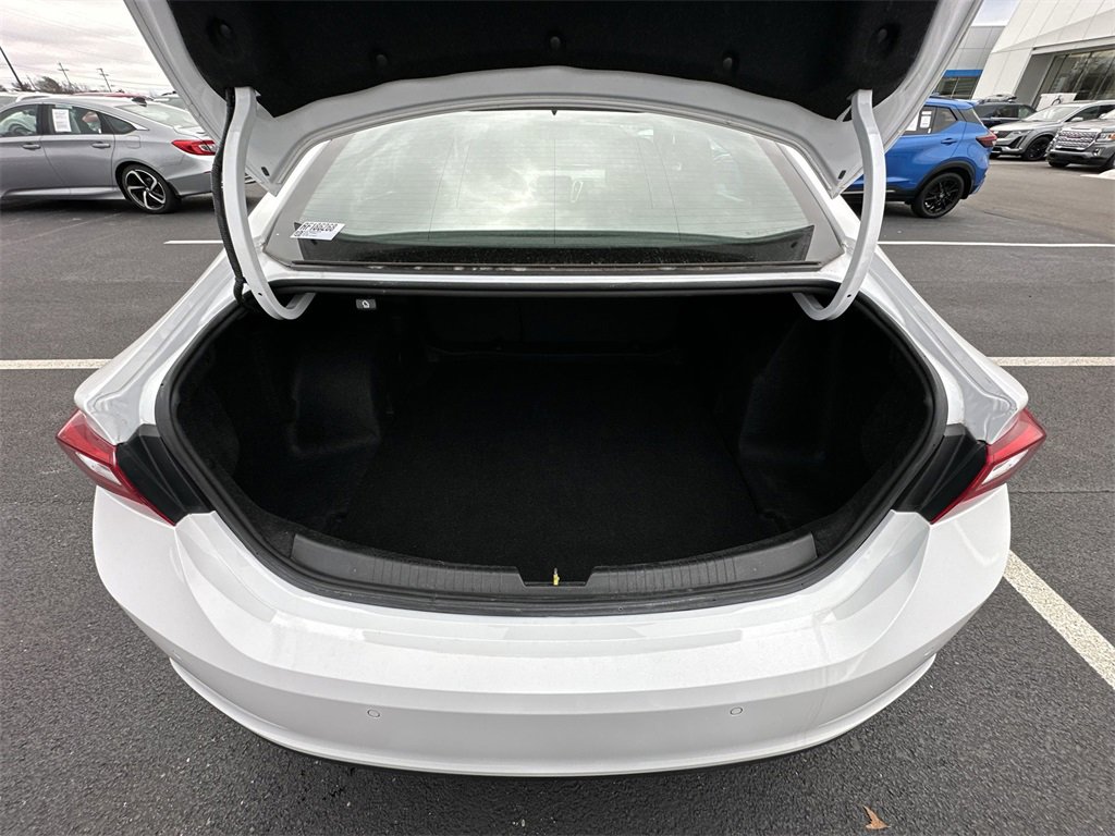 Used 2024 Chevrolet Malibu LS image 22