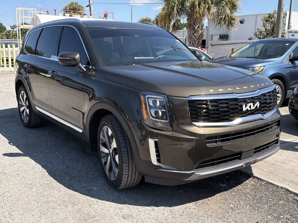 Certified 2022 Kia Telluride EX w/ EX Premium Package AWD/4WD video 1