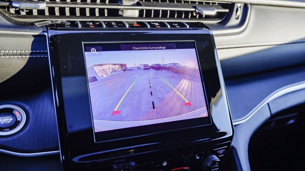 New 2025 Jeep Grand Cherokee Altitude image 25