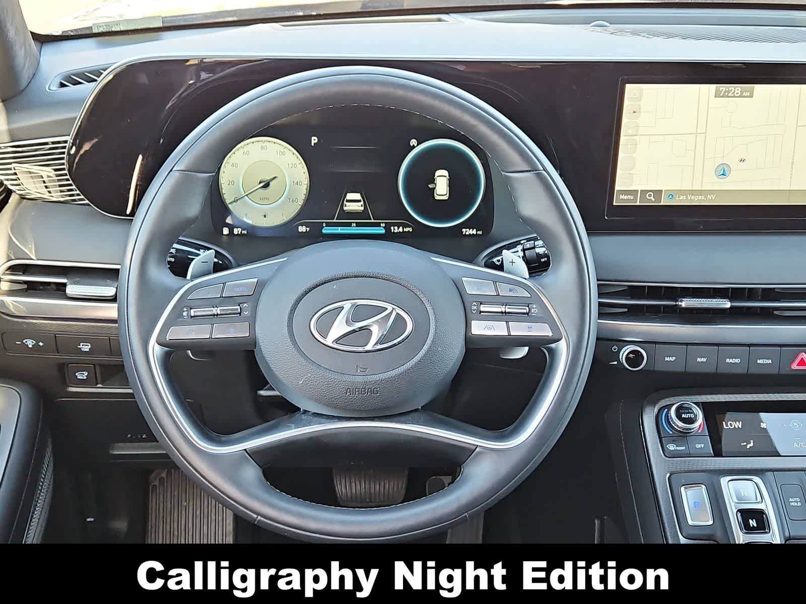 Certified 2025 Hyundai Palisade Calligraphy AWD/4WD image 19