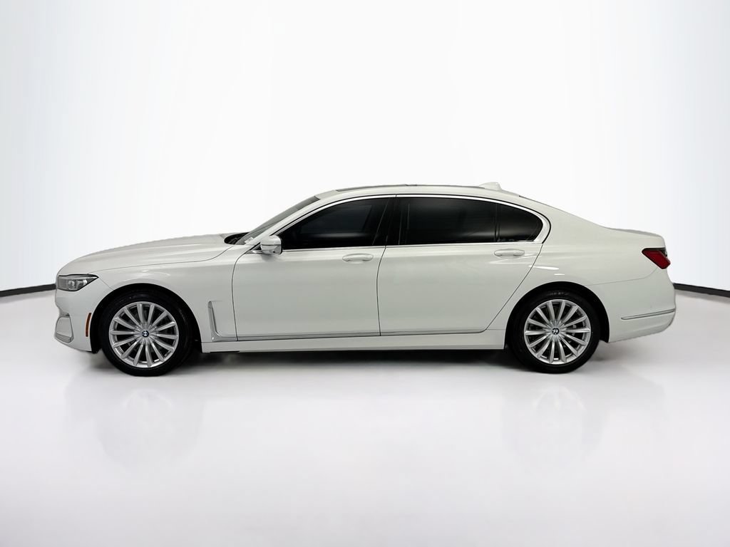 Used 2020 BMW 740i w/ Premium Package RWD image 8