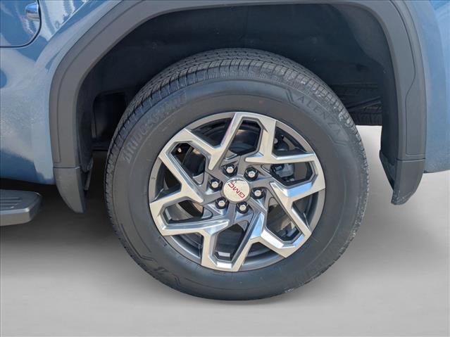 Used 2024 GMC Sierra 1500 SLT w/ SLT Premium Package image 24