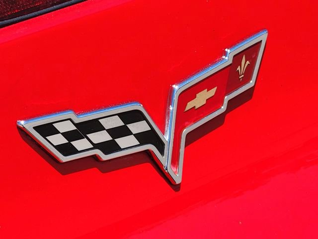 Used 2011 Chevrolet Corvette Convertible w/ Preferred Equipment Group RWD image 11