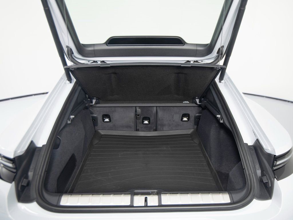 New 2026 Porsche Panamera 4 image 43