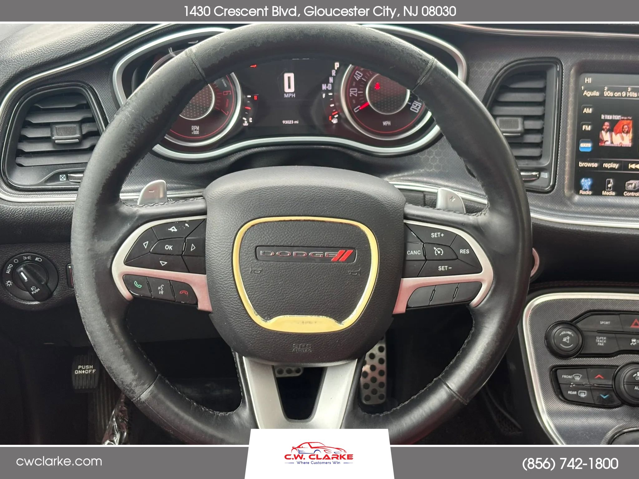 Used 2015 Dodge Challenger R/T Plus image 18