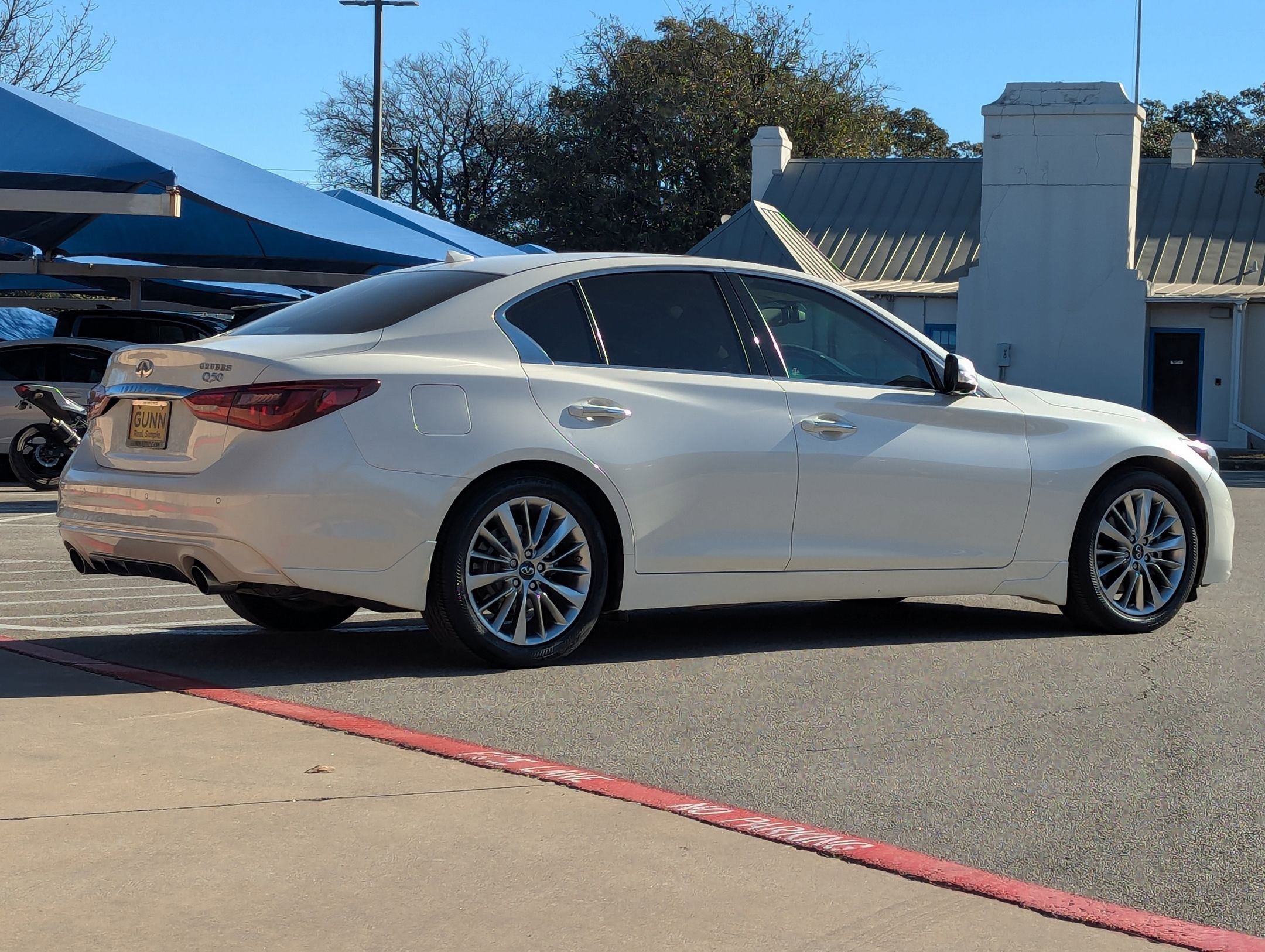 Used 2021 INFINITI Q50 Luxe w/ Seat & Sound Package image 4