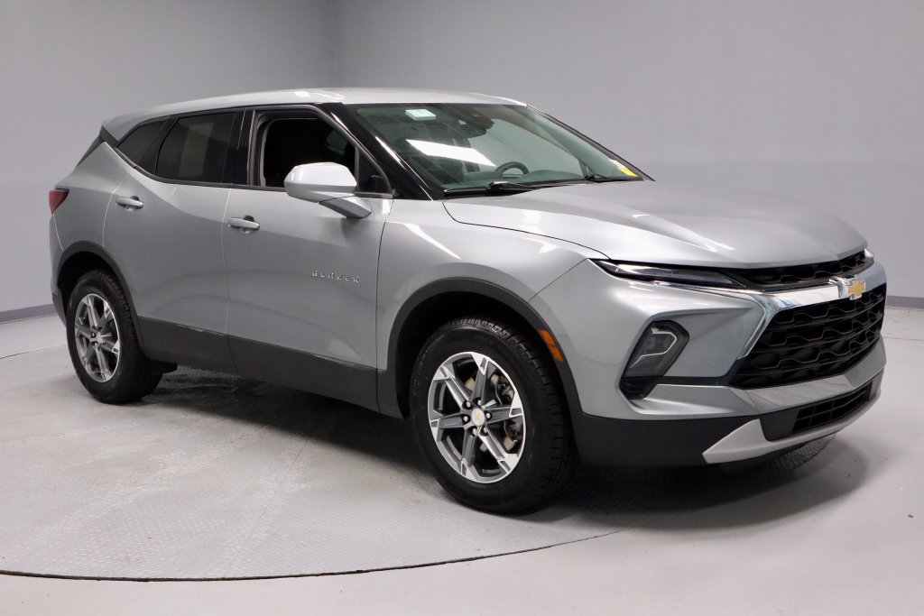 Used 2025 Chevrolet Blazer LT