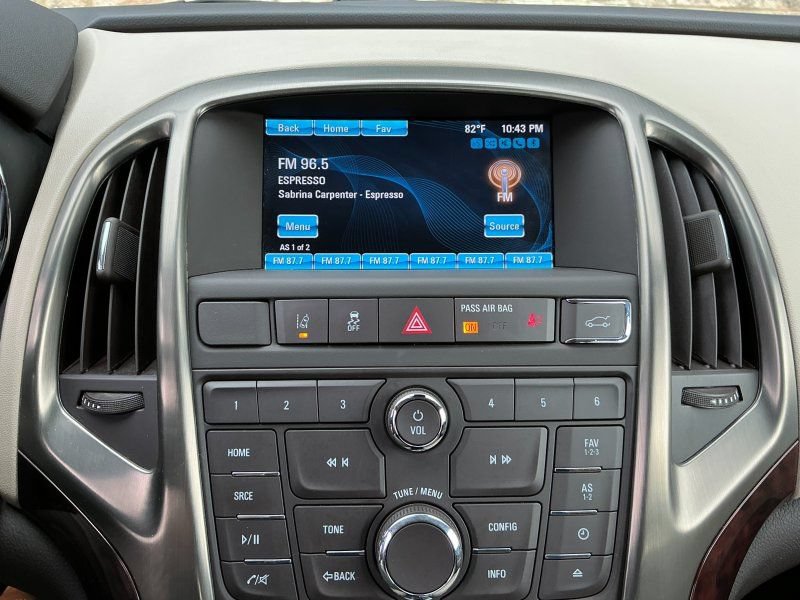 Used 2015 Buick Verano Convenience FWD image 20