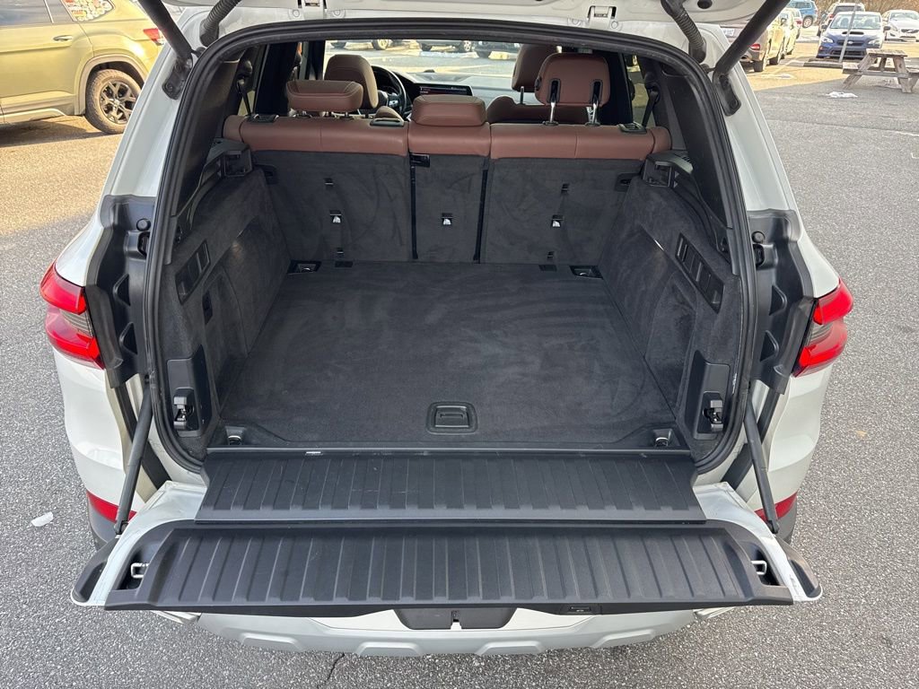 Used 2020 BMW X5 sDrive40i w/ Premium Package image 12