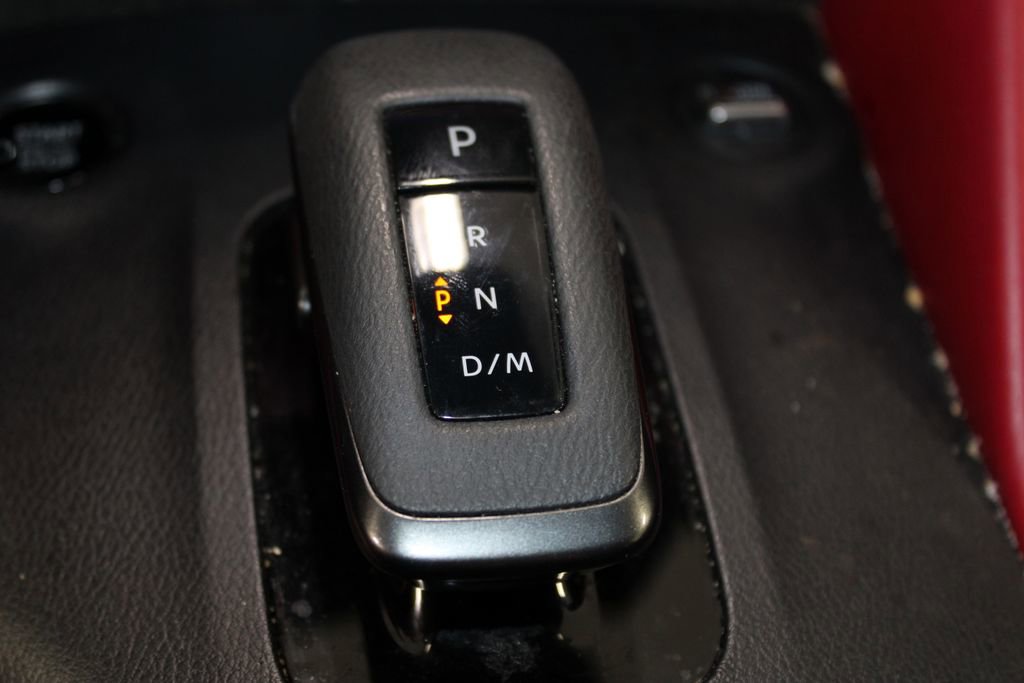 Used 2024 Nissan Z Performance w/ Floor Mat Package image 35