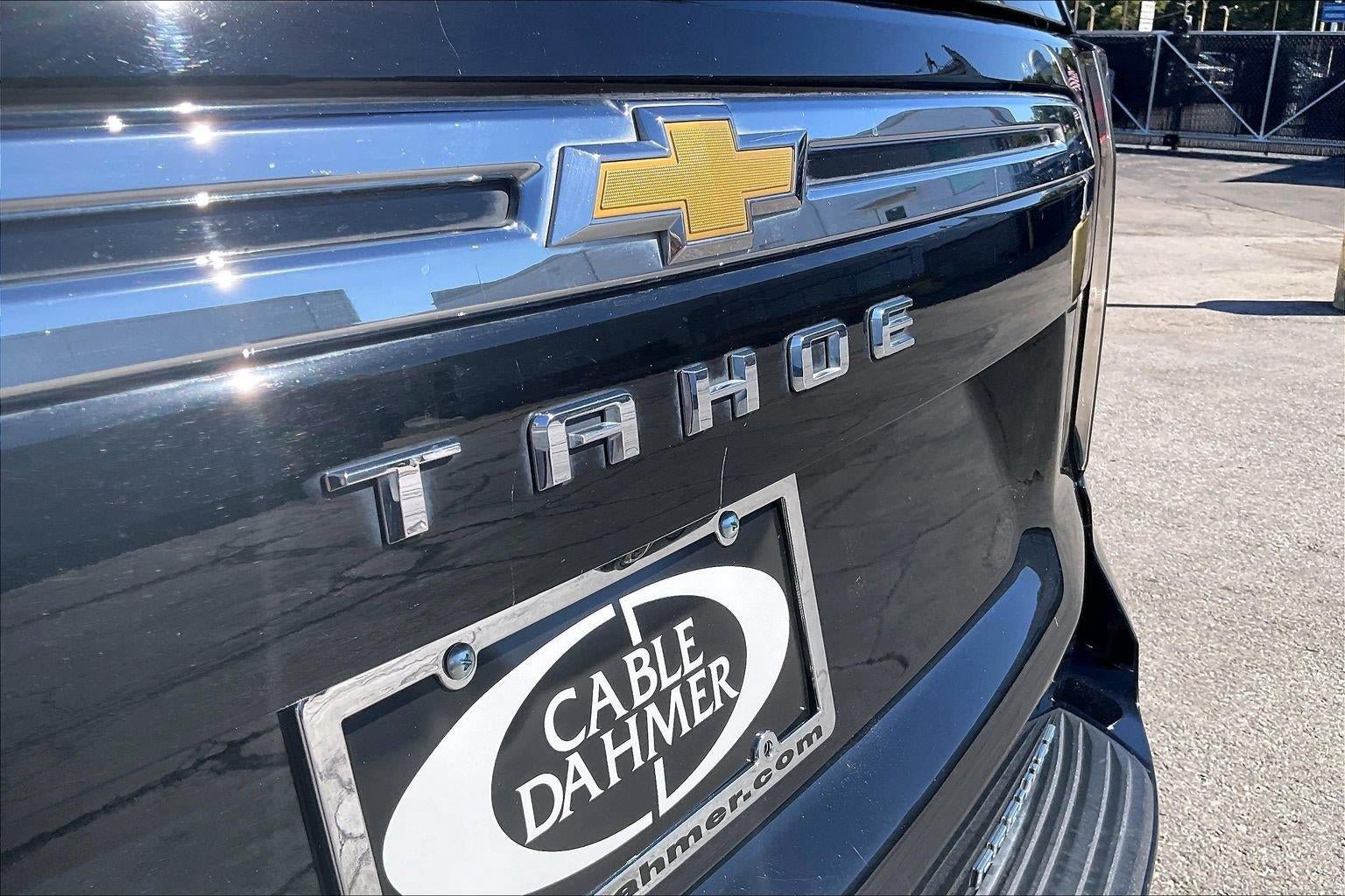 Used 2021 Chevrolet Tahoe Premier w/ Premium Package AWD/4WD image 32