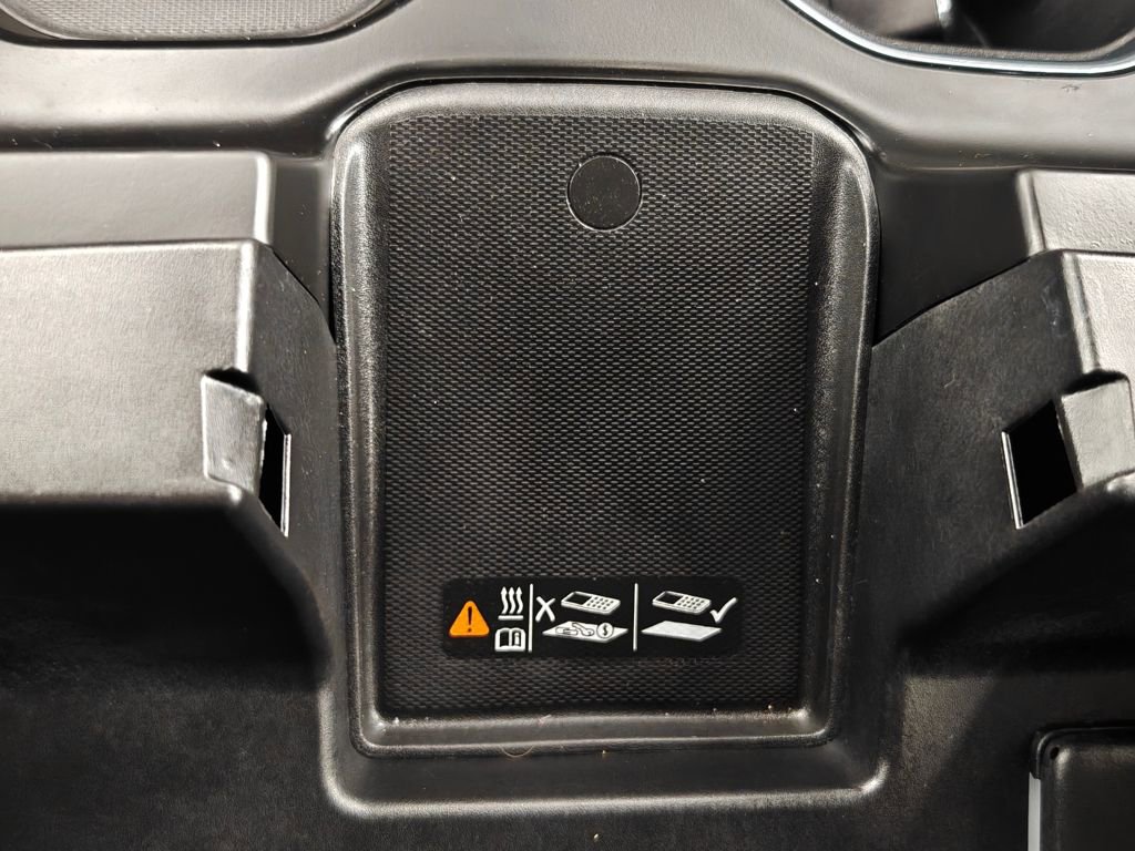 Used 2023 GMC Sierra 1500 Elevation image 12