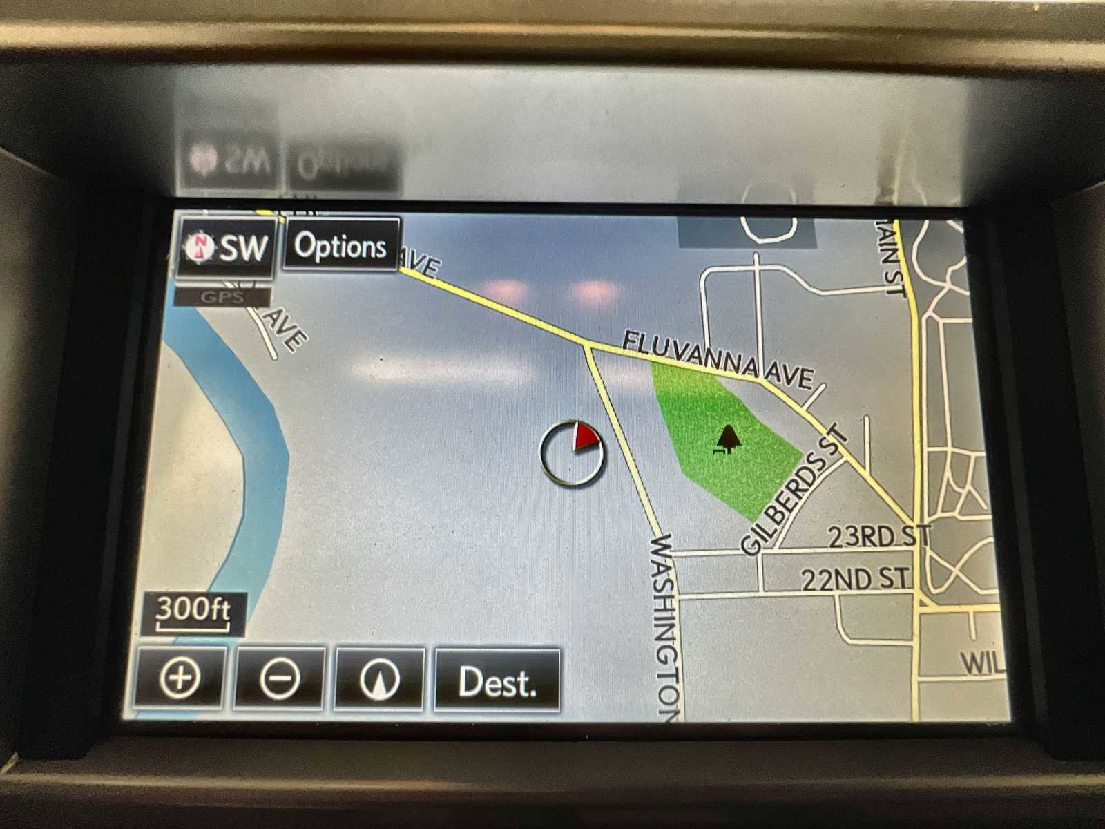 Used 2016 Lexus GX 460 image 20