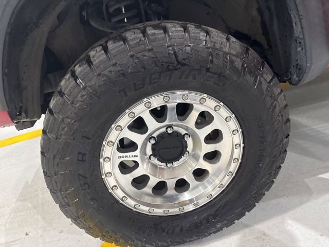 Used 2020 Toyota Tacoma TRD Off-Road w/ Technology Package image 31