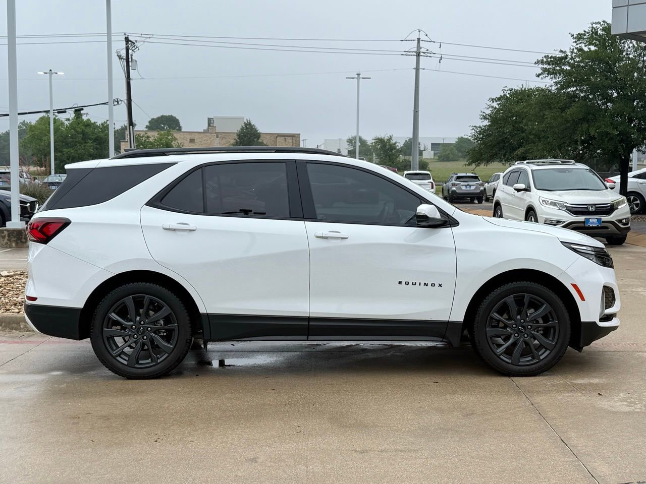 Used 2022 Chevrolet Equinox RS w/ RS Leather Package FWD image 7