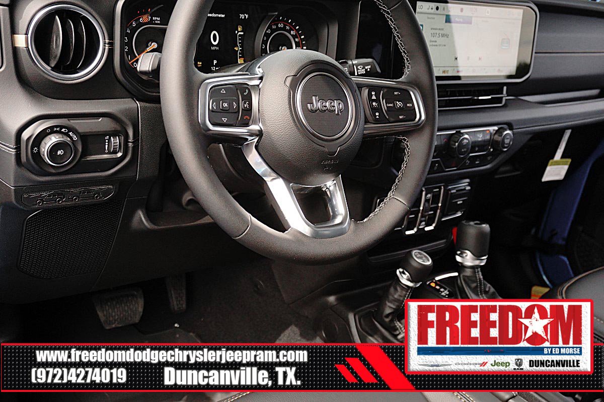 New 2026 Jeep Wrangler Unlimited Sahara w/ Whitecap Package AWD/4WD image 27