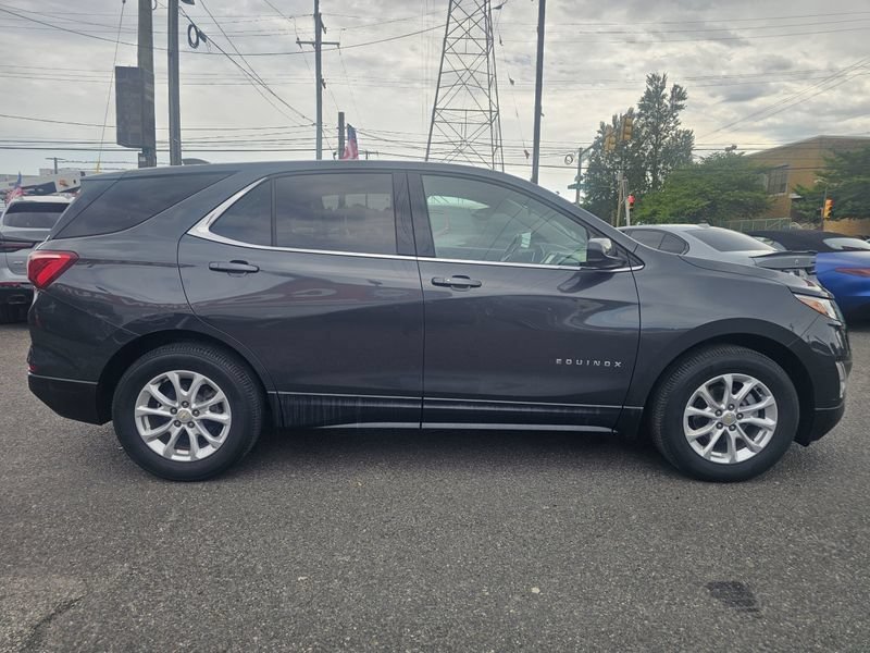 Used 2020 Chevrolet Equinox LT FWD image 4
