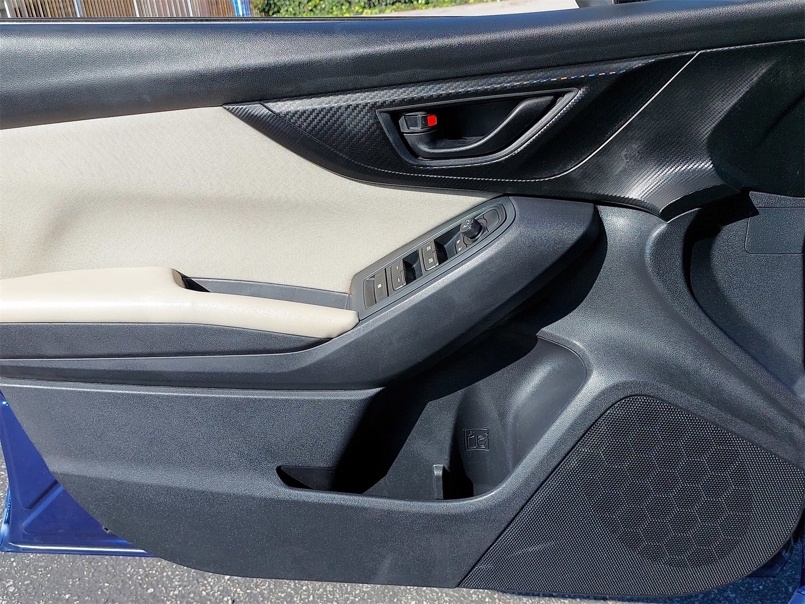 Used 2017 Subaru Impreza 2.0i Premium w/ BSD & Rcta/SRF/Eyesight image 26