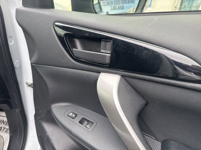 Used 2024 Mitsubishi Eclipse Cross ES image 20