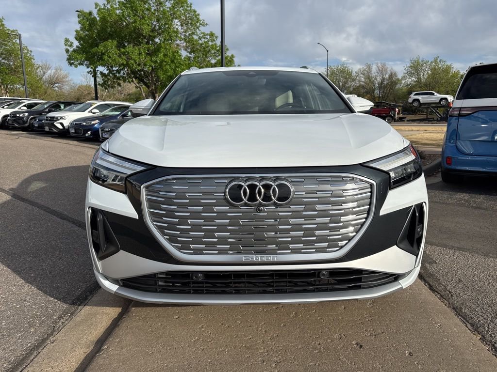 Used 2023 Audi Q4 e-tron Premium Plus w/ Premium Plus AWD/4WD image 8