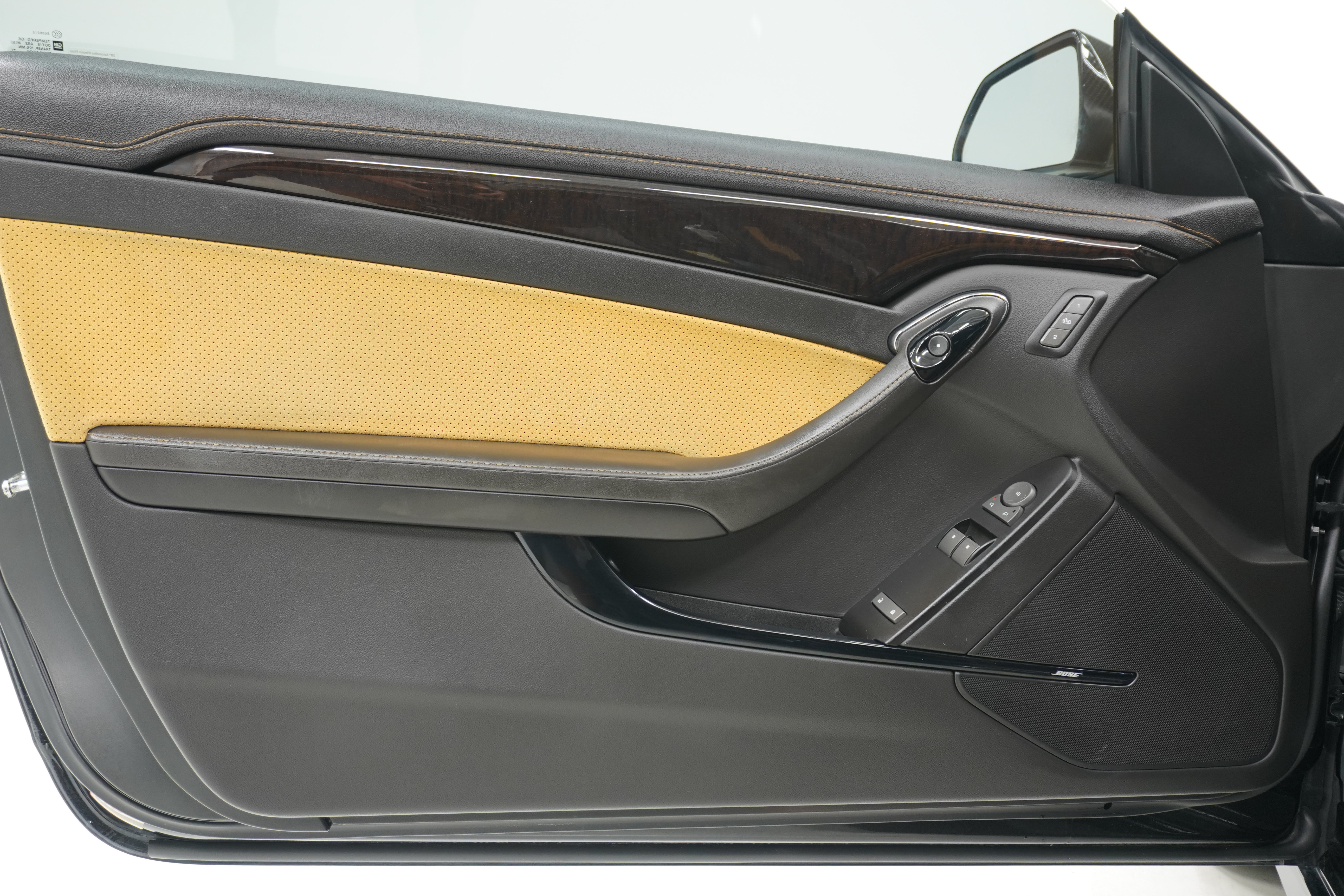 Used 2011 Cadillac CTS V RWD image 12