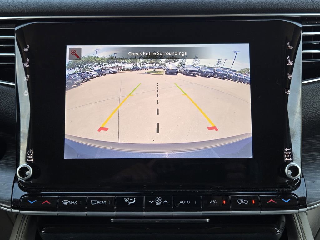 Used 2024 Jeep Wagoneer Series II w/ Flexible Seating Group RWD image 7