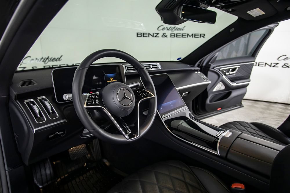 Used 2025 Mercedes-Benz S 580 4MATIC Sedan image 20