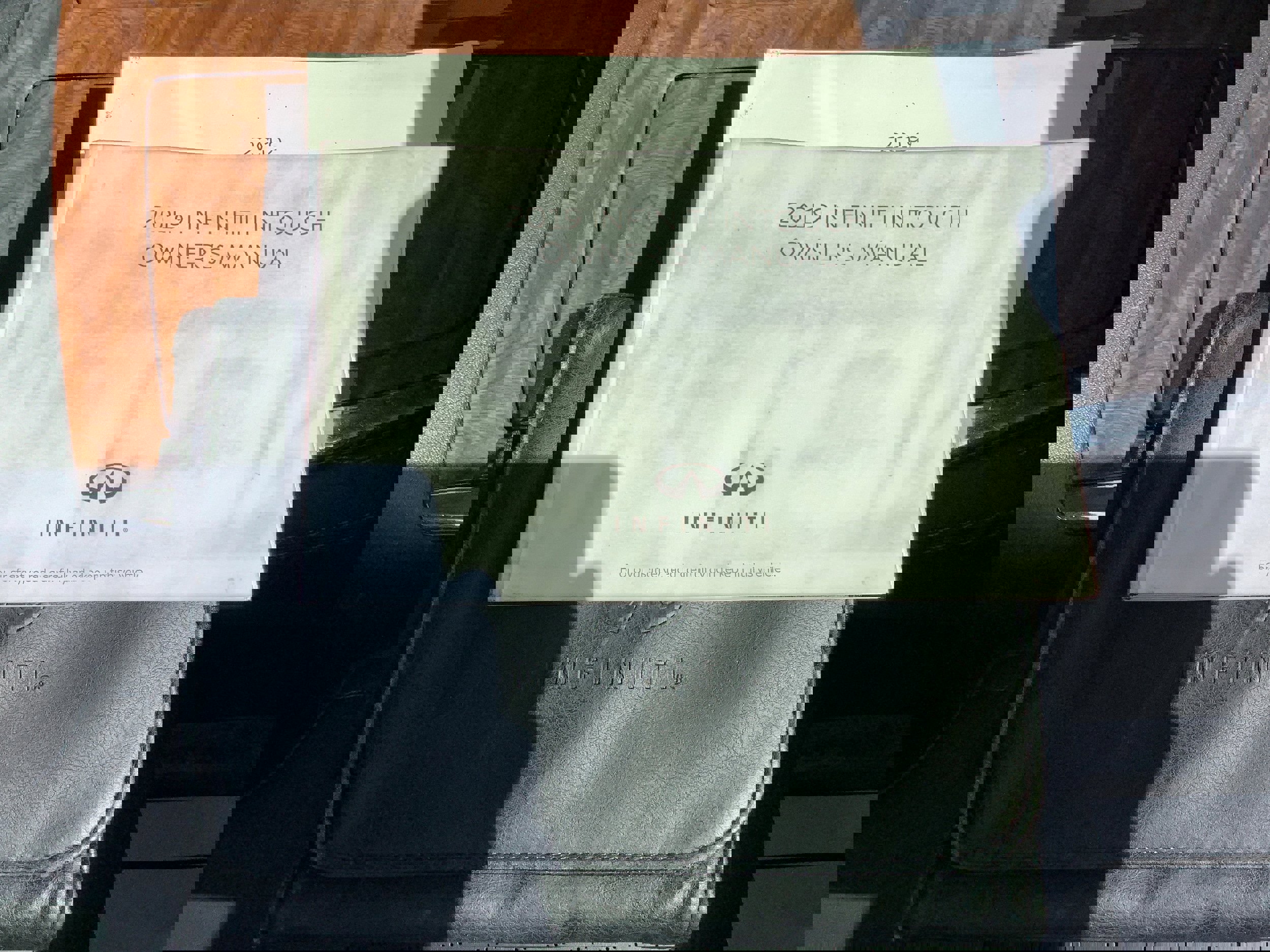 Used 2019 INFINITI QX80 Luxe w/ 22" Wheel Package image 31