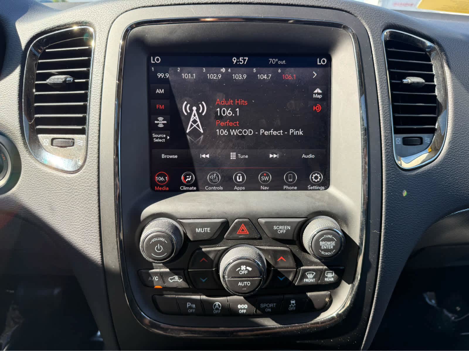 Used 2020 Dodge Durango GT AWD/4WD image 17