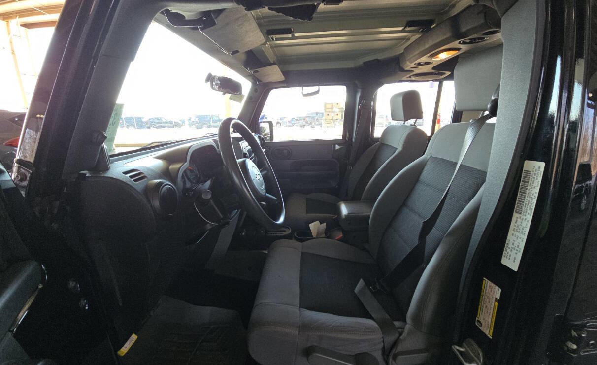 Used 2008 Jeep Wrangler Unlimited X image 11