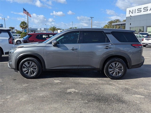 Certified 2022 Nissan Pathfinder S image 11